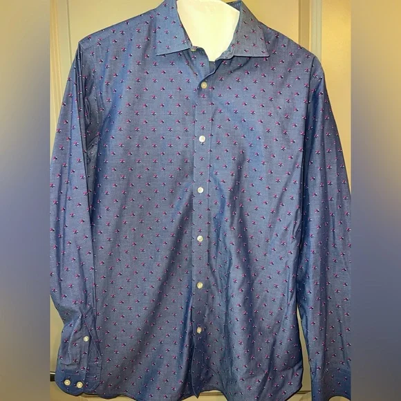 Lot of 4 Banana Republic button down men’s shirts - Picture 11 of 13
